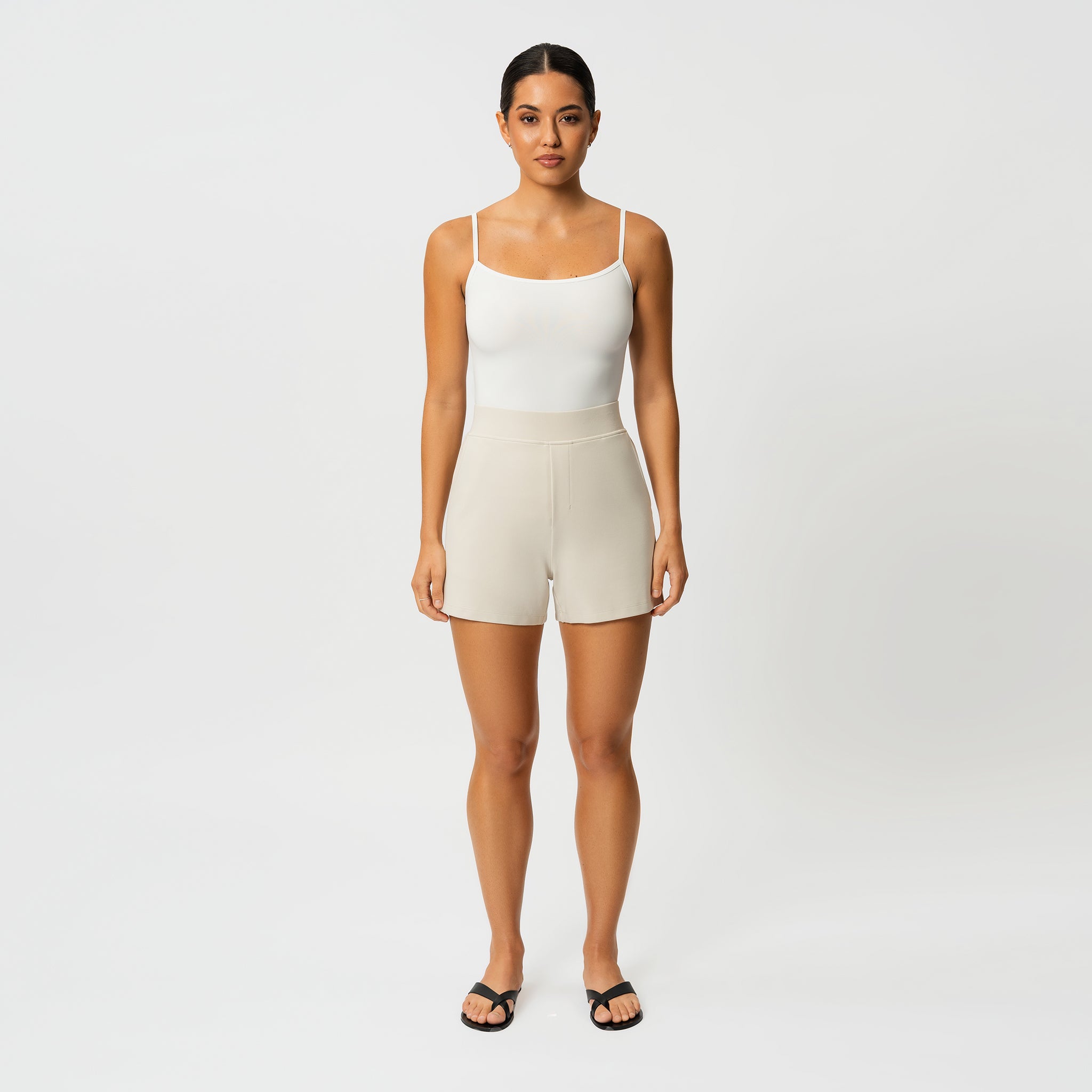 Light Ponte Shorts - Ninepine