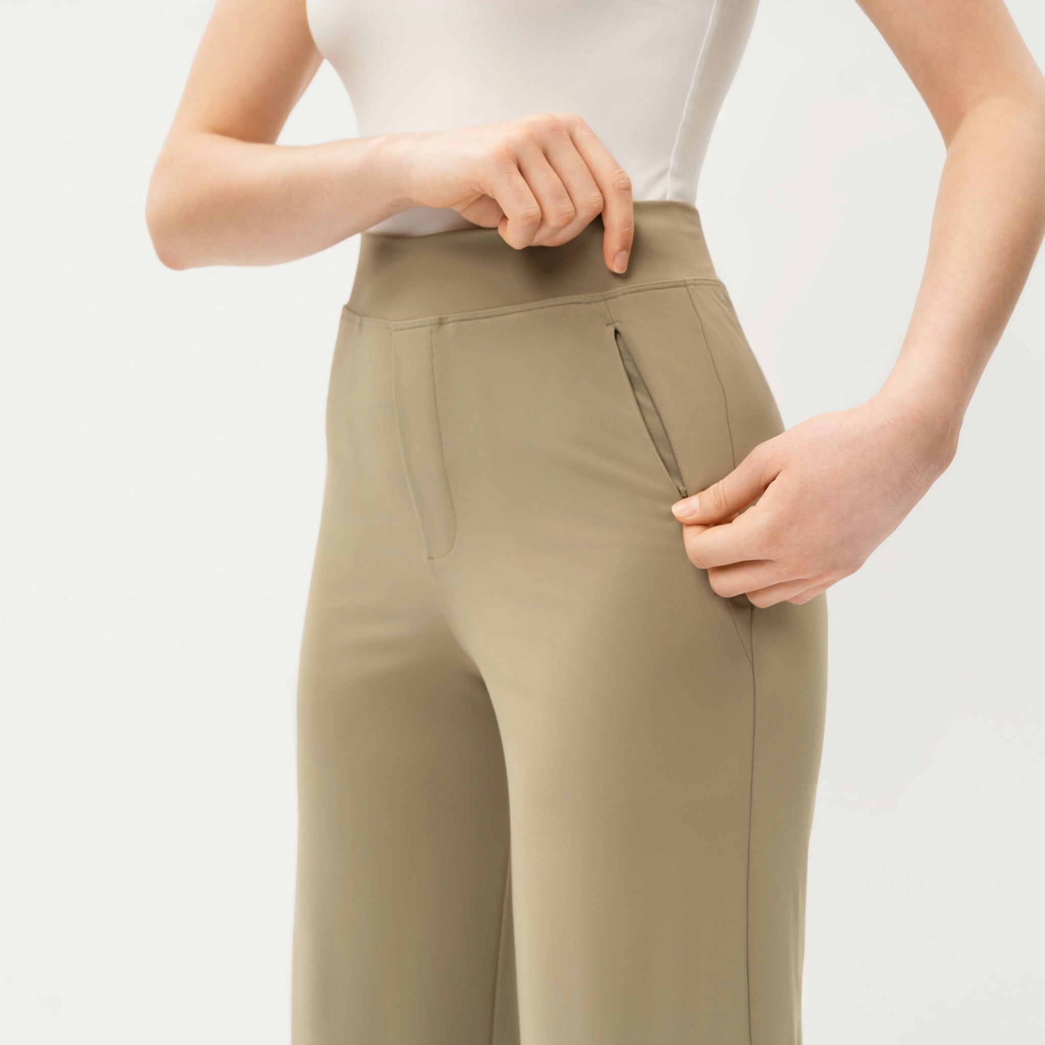 Asana Relaxed Straight Pant - Ninepine